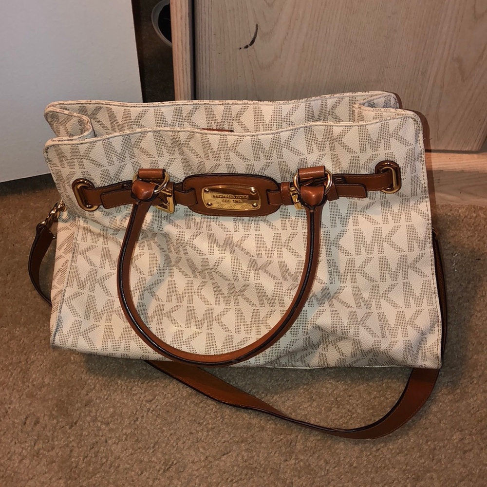 Michael Kors Cream Bag